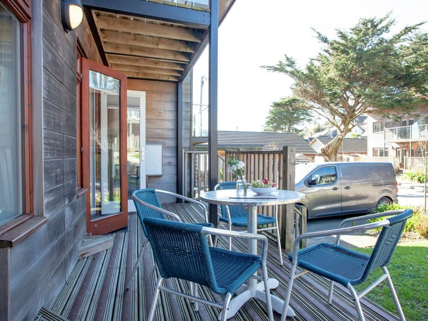 Decking | Trebisken, Porthtowan