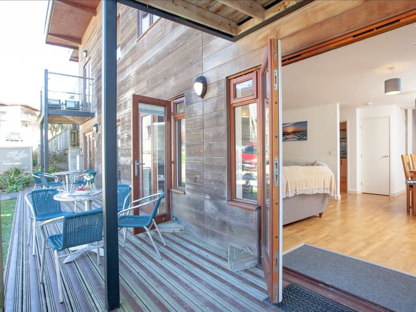 Decking | Trebisken, Porthtowan