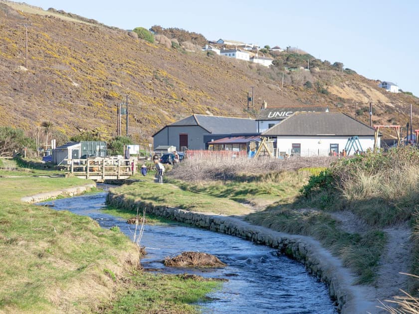 Surrounding area | Trebisken, Porthtowan