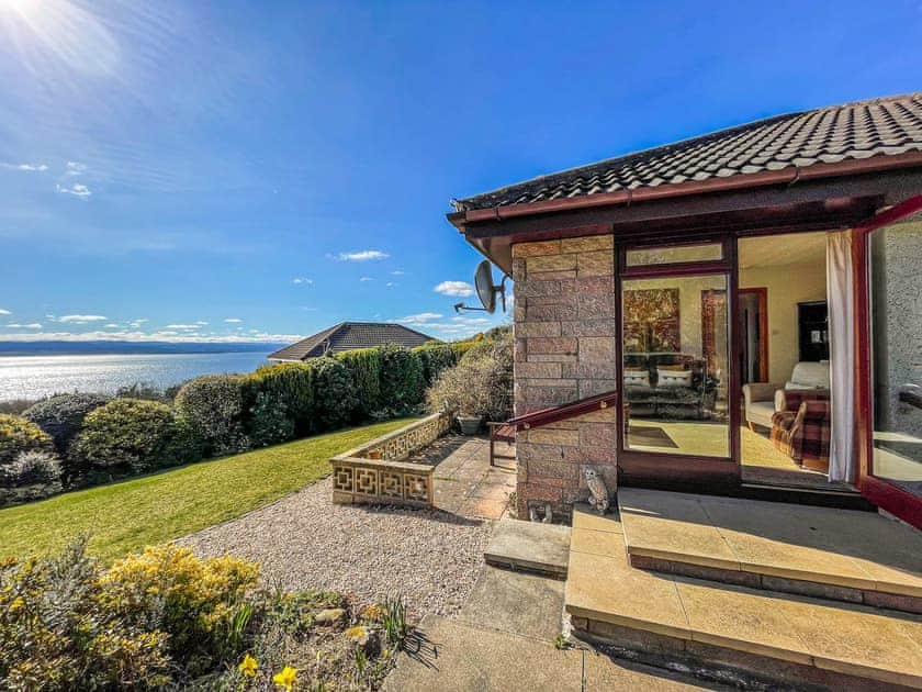 Exterior | Chanonry View Holiday Cottage, Fortrose