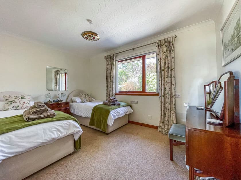 Twin bedroom | Chanonry View Holiday Cottage, Fortrose