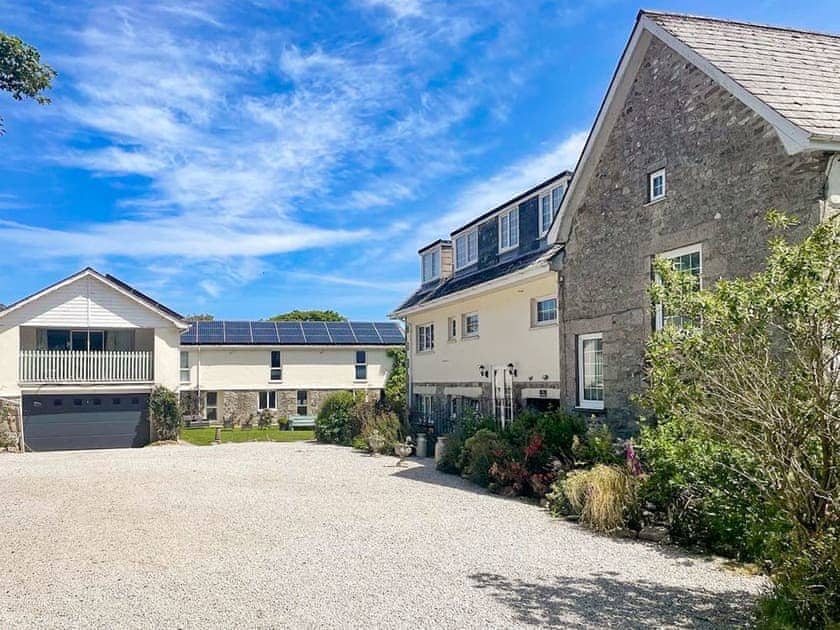 Free parking | Higher Trewithen Holiday Cottages, Sithians, near Falmo