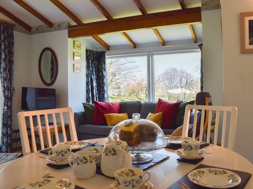Living room/dining room | Little Folly, Winsford