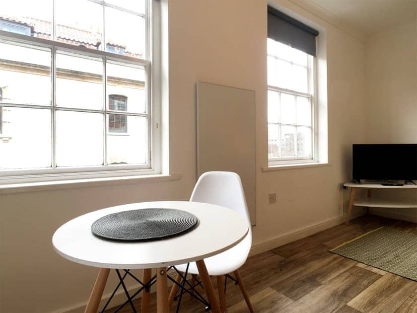 Dining Area | Gloucester Apartment - Gloucester Apartments, Bristol