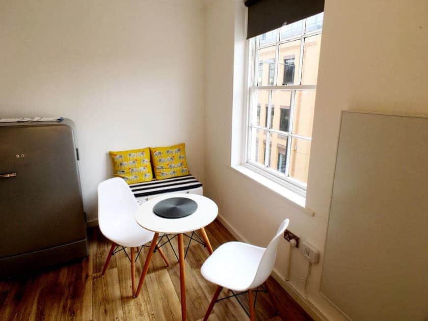 Dining Area | Gloucester Apartment - Gloucester Apartments, Bristol