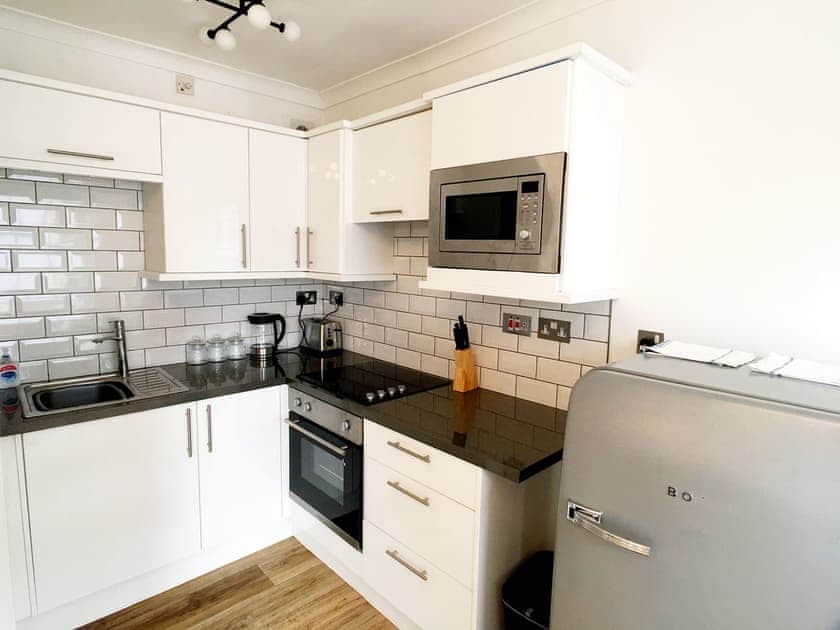 Kitchen | Gloucester Apartment - Gloucester Apartments, Bristol