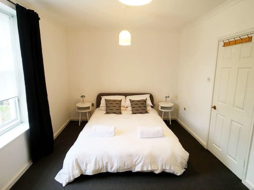 Double bedroom | Gloucester Apartment - Gloucester Apartments, Bristol