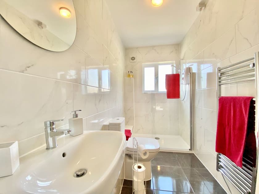 Bathroom | The Little Furze, Pewsey