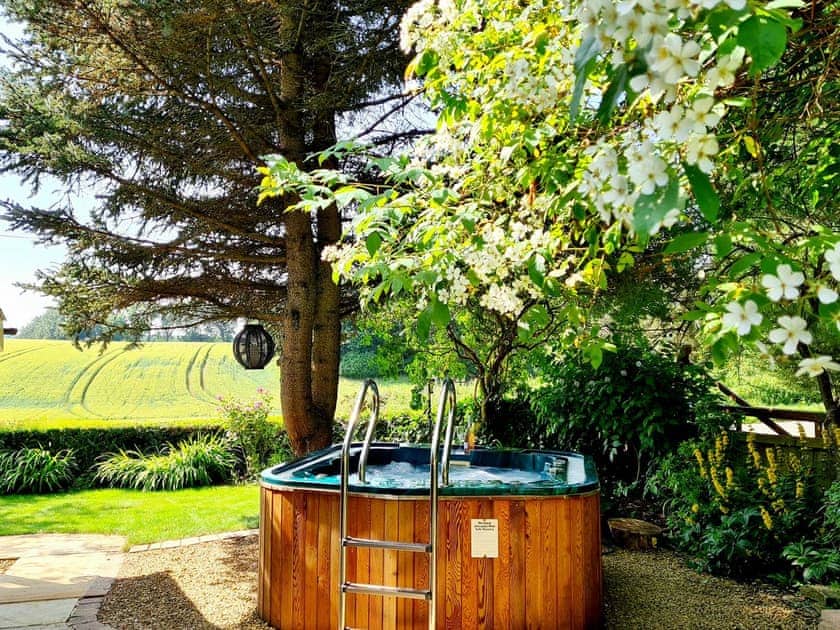 Hot tub | Rose Cottage, Wooley, near Hexham