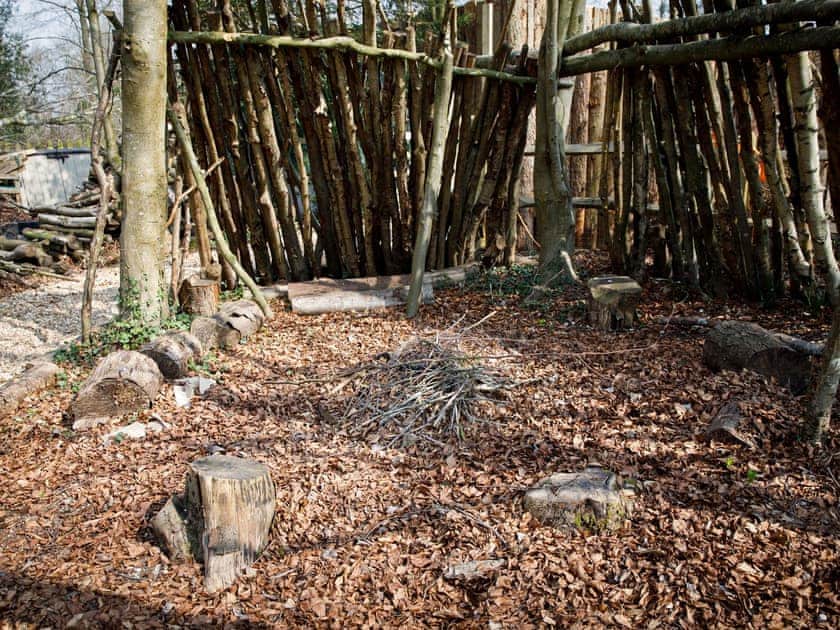 Outdoor eating area | The Rubbing House, Goodwood, near Chichester