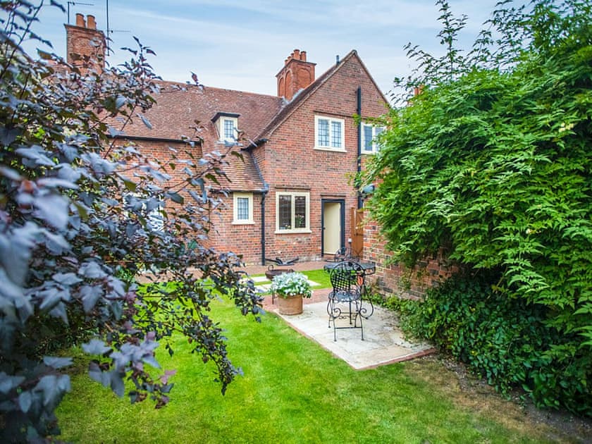 Garden | Dulcie Cottage, Preston Crowmarsh, near Wallingford