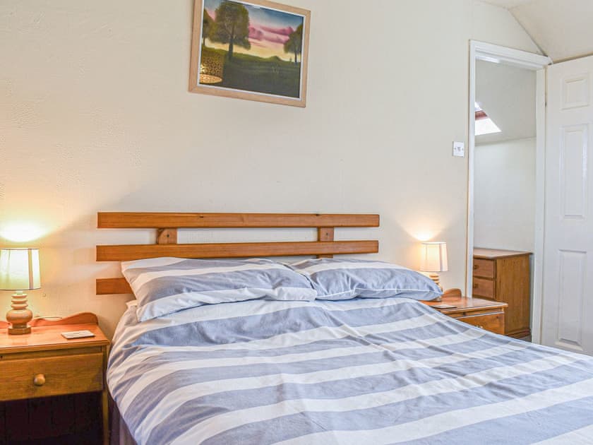 Family bedroom | Meadow Cottage - Broomyshaw Farm, Leek