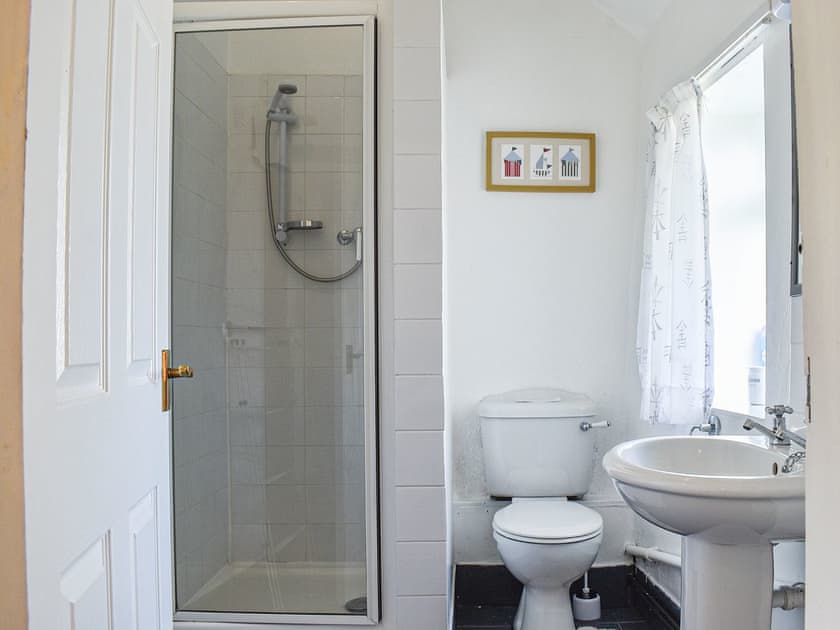 Shower room | Stable Cottage - Broomyshaw Farm, Leek
