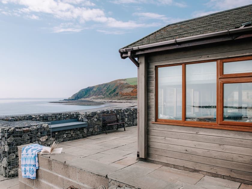 Exterior | The Lodge on the Beach, Stranraer