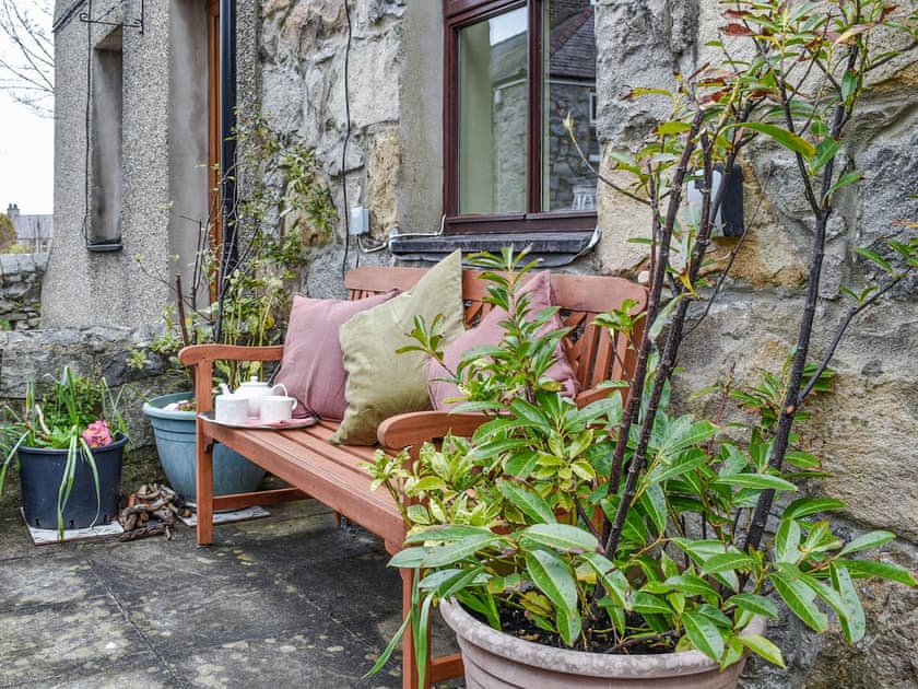 Exterior | Carmel, Trefor
