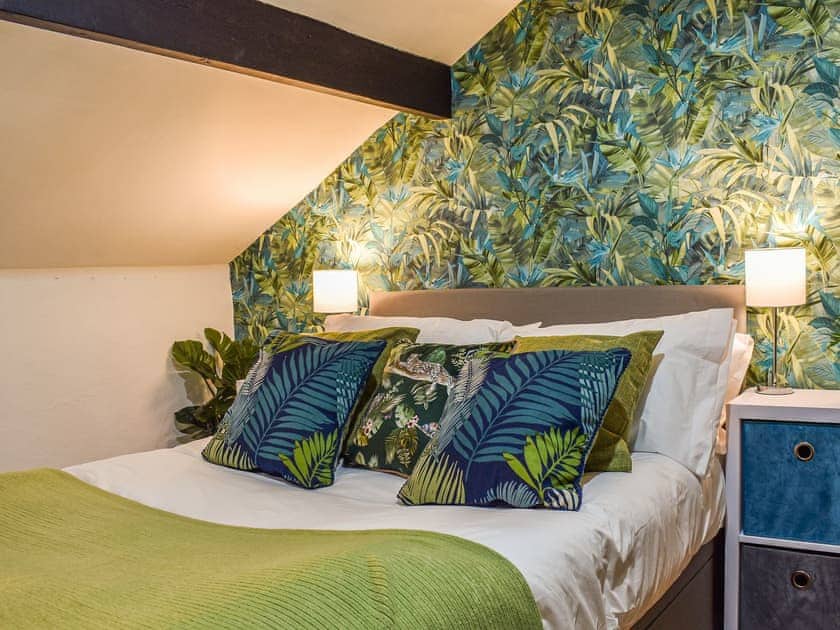 Double bedroom | Stonesthrow Townhouse, Leek