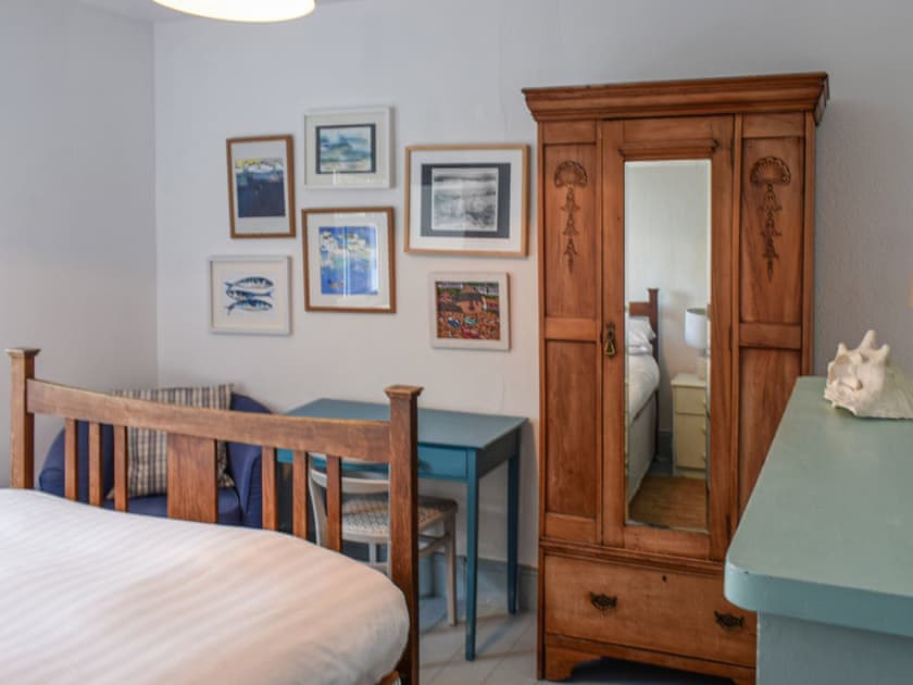 Double bedroom | Badgers Cottage - Badgers, Sennen