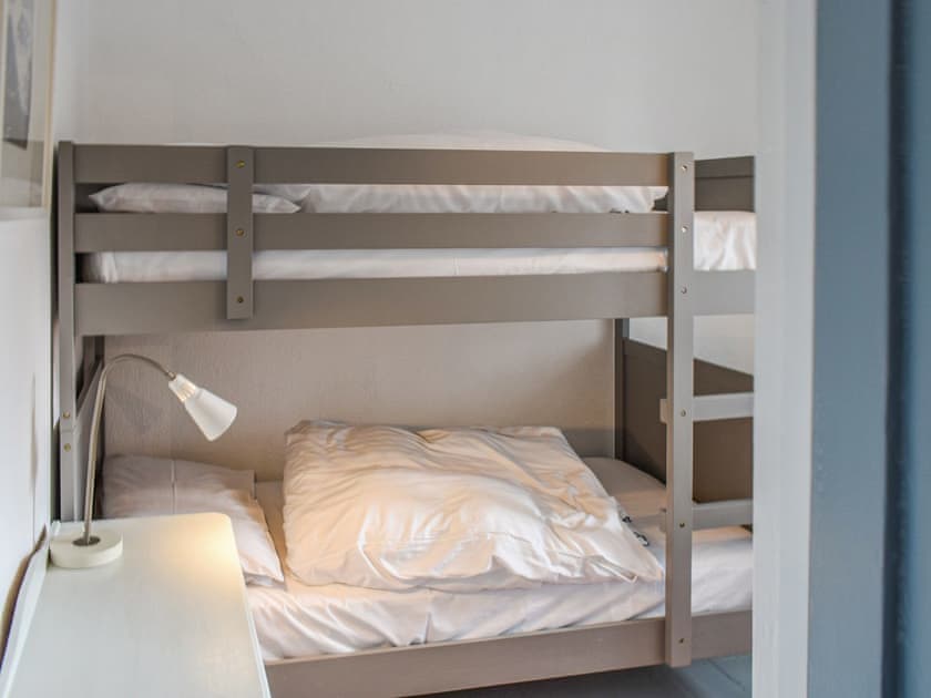 Bunk bedroom | Badgers Cottage - Badgers, Sennen