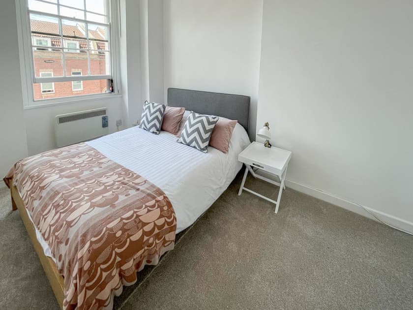 Double bedroom | Cave Street, Bristol