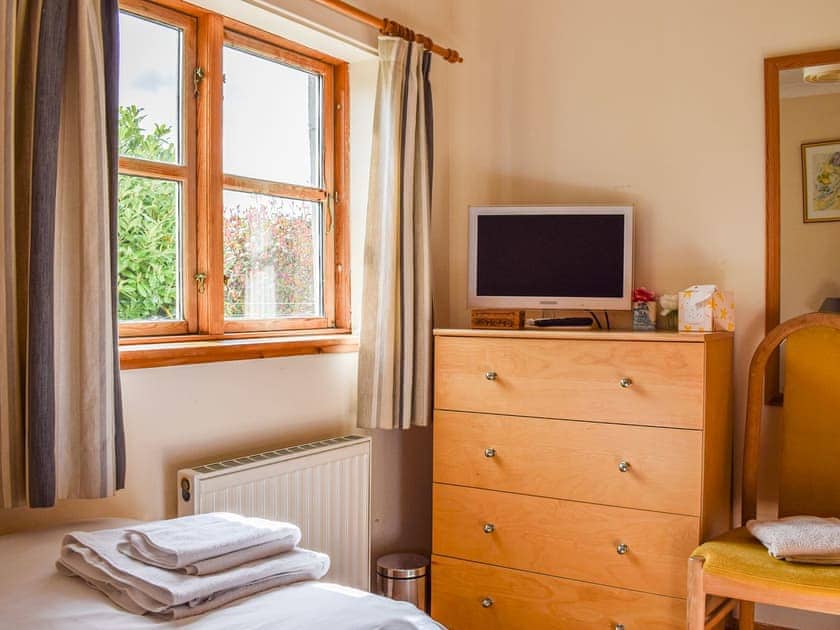 Twin bedroom | Westacre Lodge, Crieff