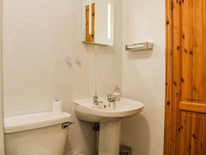 Shower room | Westacre Lodge, Crieff