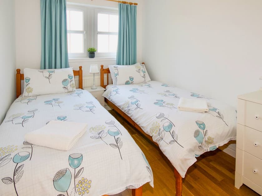 Twin bedroom | Arden Cottage, Twynholm by Kirkcudbright