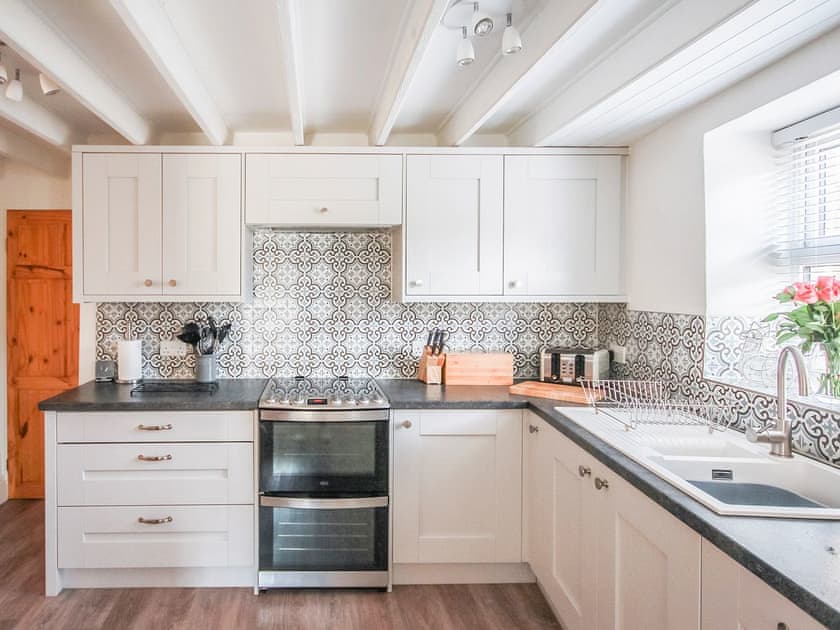 Kitchen | Syke Cottage, Bainbridge