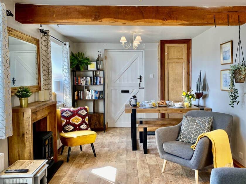 Living room/dining room | Church View Cottage, Fearby near Masham