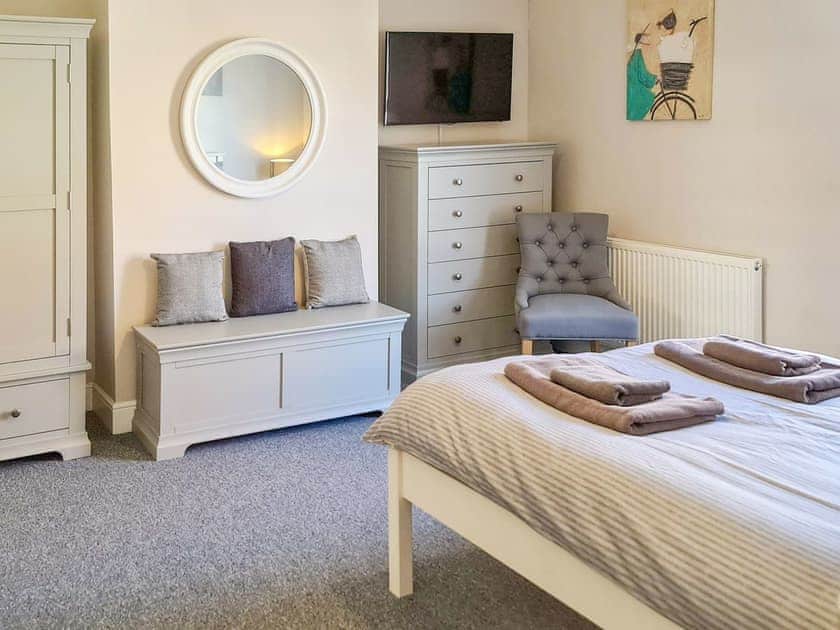 Double bedroom | Filey House, Sheringham