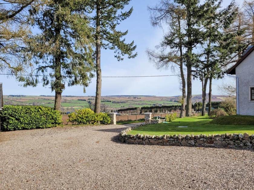 Outdoor area | Tawny Cottage, Wester Essendy near Blairgowrie
