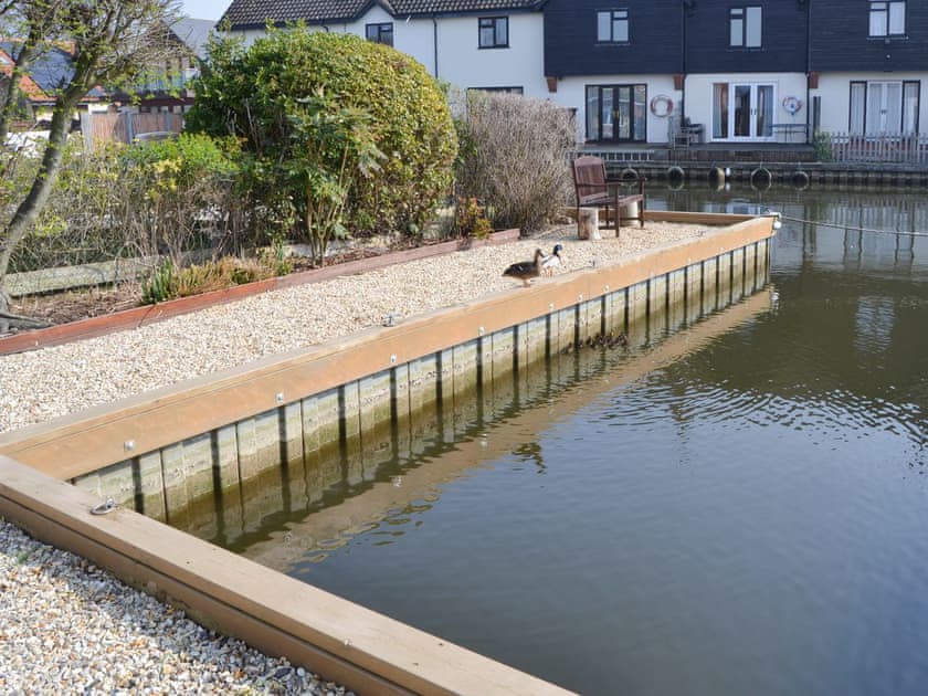 Outdoor area | Heron’s Quay, Wroxham