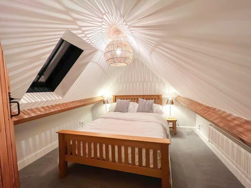 Double bedroom | The Old Stables 1 - The Old Stables, Winterslow, near Salisbury