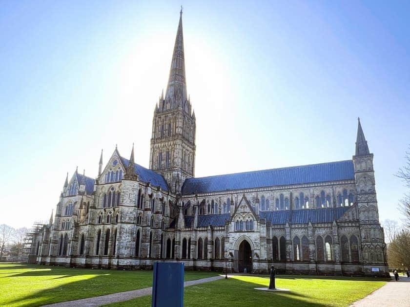 Salisbury’s historic Cathedral in full glory | The Old Stables 1 - The Old Stables, Winterslow, near Salisbury