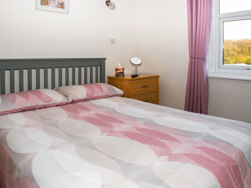 Peaceful second double bedroom | Y Ddol, Pontrug, near Caernarfon