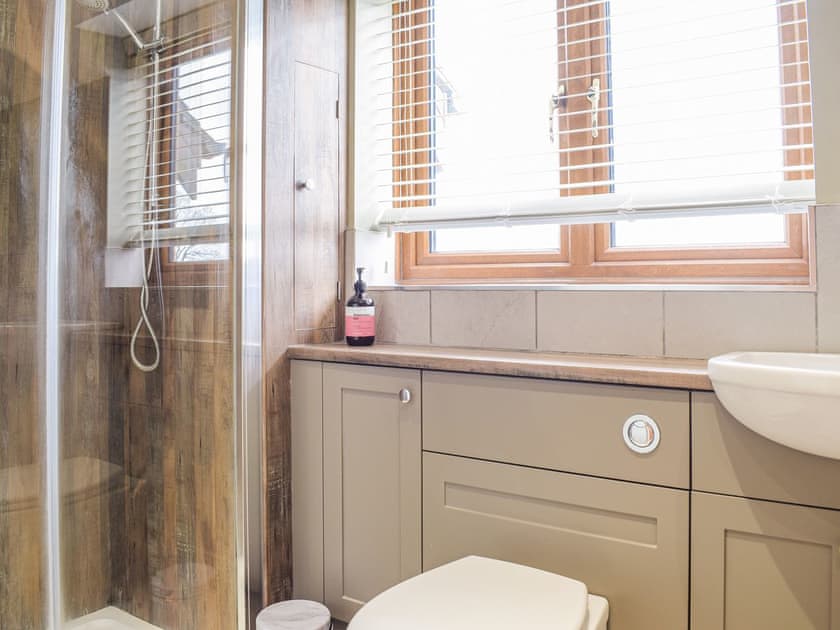 Bathroom | The Larches, Hayton’s Bent