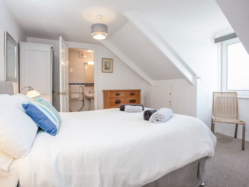 Double bedroom | Little Quoin, Fowey