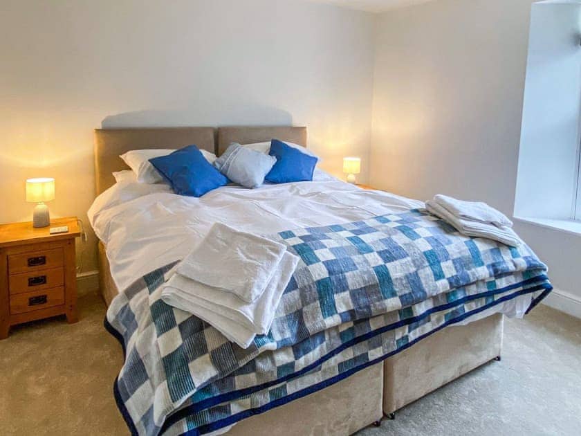 King size bedroom | Bluebell House, Tenby
