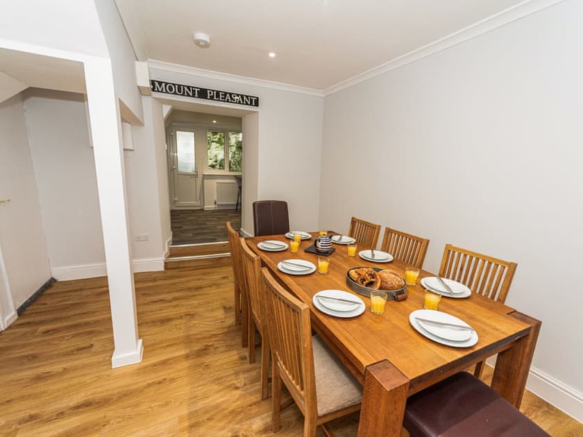 Dining Area | 2 Mount Pleasant - River View Cottages, Looe
