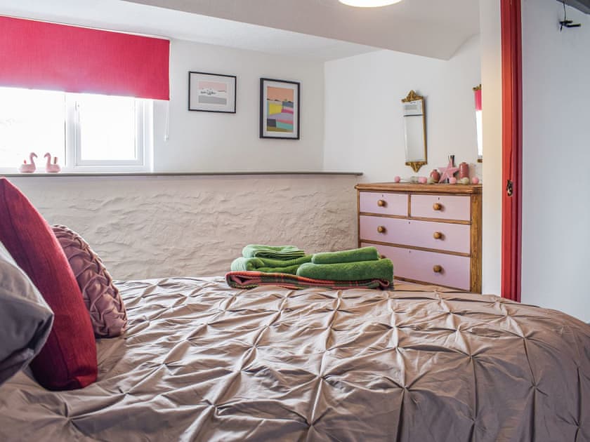 Double bedroom | Blaen Y Cwm, Carno