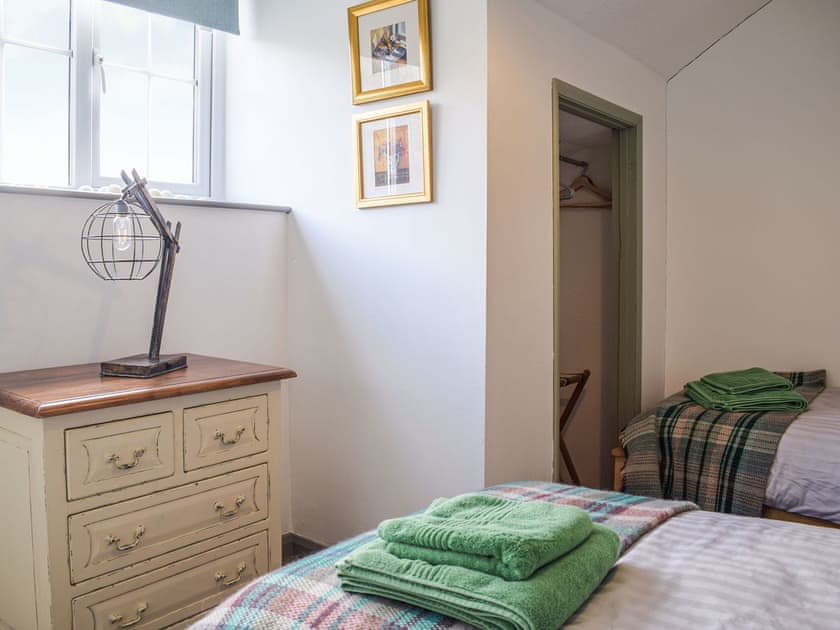 Twin bedroom | Blaen Y Cwm, Carno