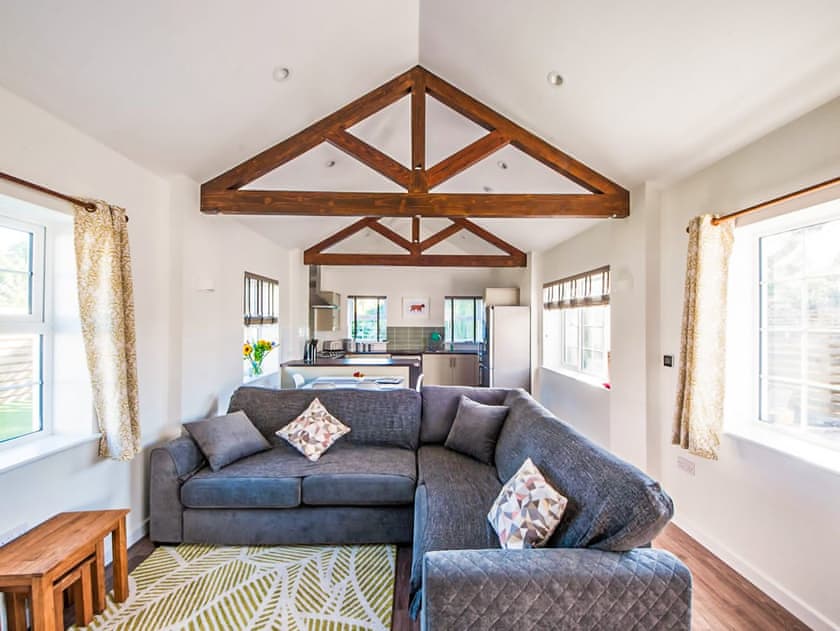 Open plan living space | Willow Cottage - Woodside Stables Holiday Cottages, Saltash