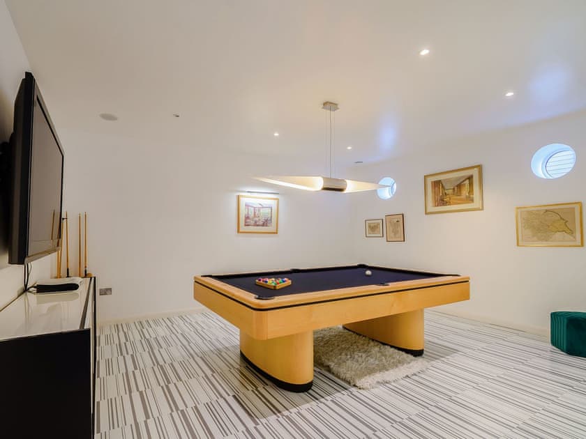 Games room | Grande View, Whitby