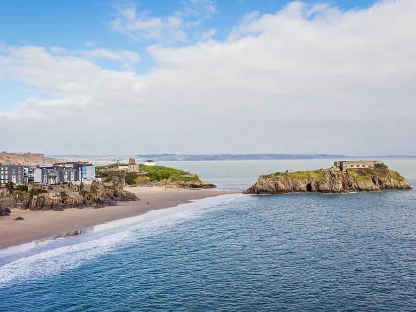 Surrounding area | Ein Lle, Tenby