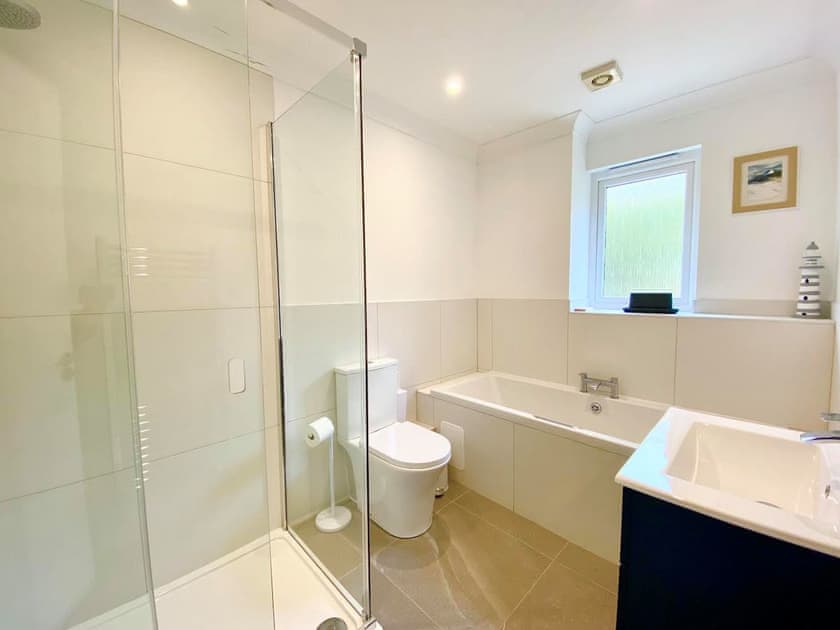 Shower room | Seagrass, Lamlash