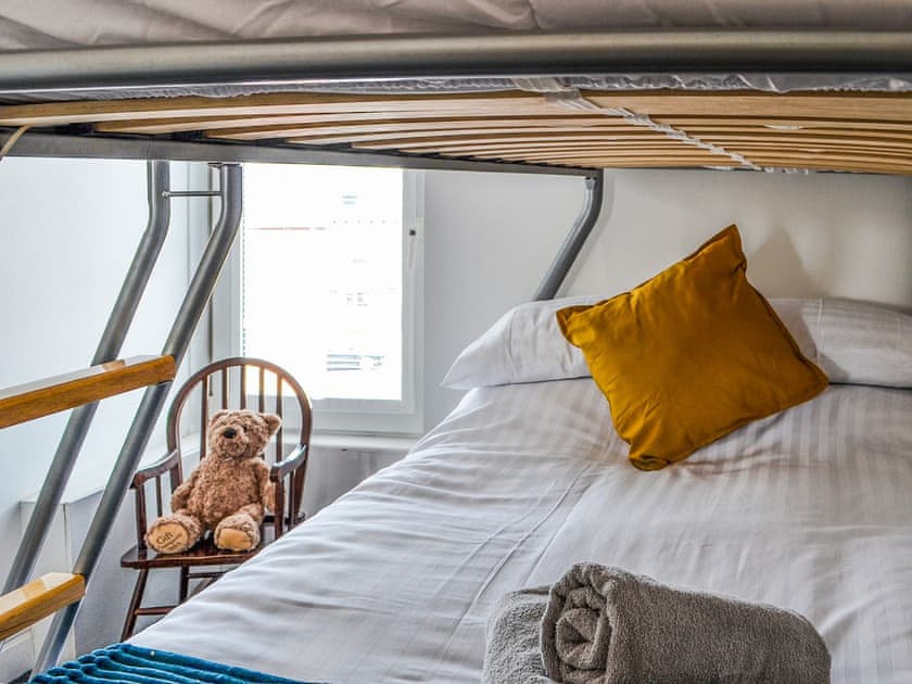 Bunk bedroom | Seaforth House, Bridlington