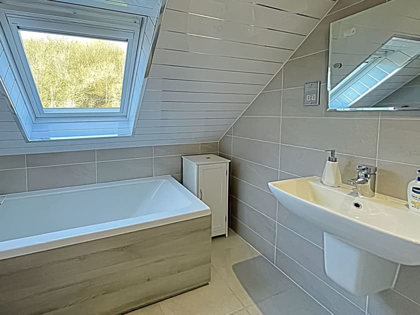 Bathroom | Thornbank, Millport, Isle of Cumbrae