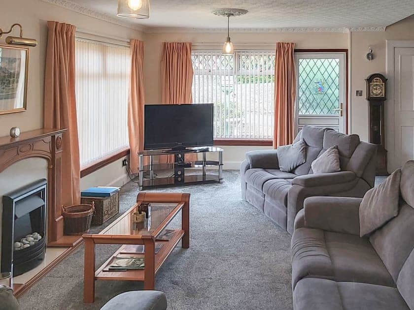 Living area | Garry Cottage, Pitlochry