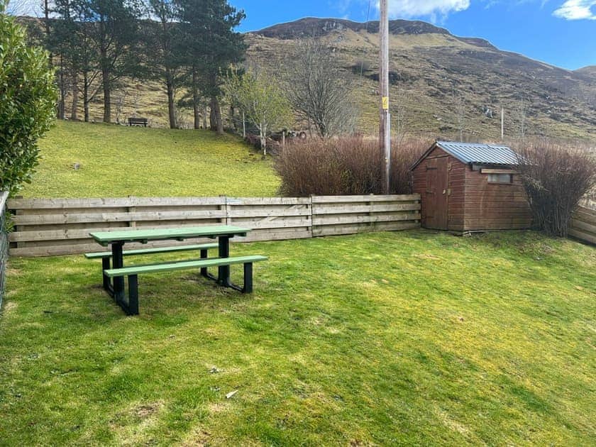 Enclosed dog friendly garden | Clear Waters, Dornie, near Kyle of Lochalsh