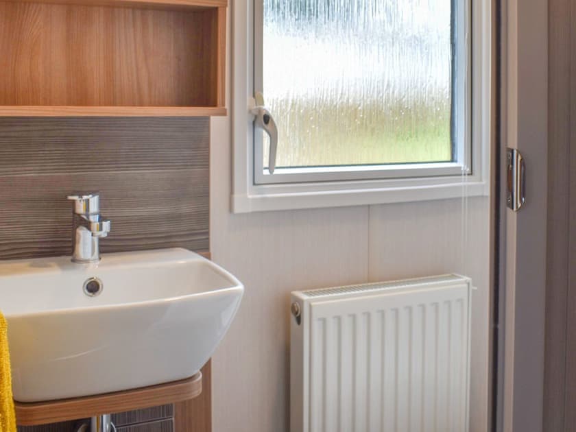 Shower room | Little Bodieve, Wadebridge