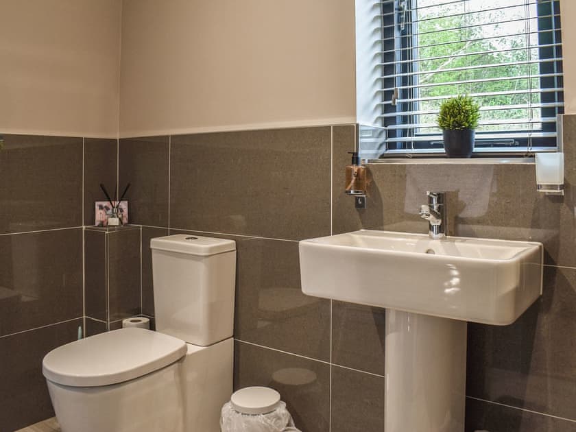 En-suite | The Retreat at Deer Park Farm, Babcary, near Somerton